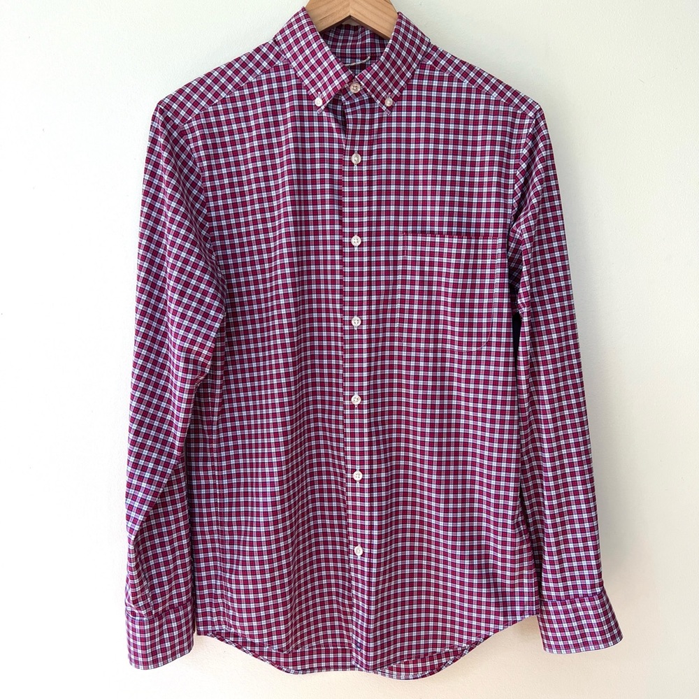 NWOT Vineyard vines Men’a Performance Shirt
